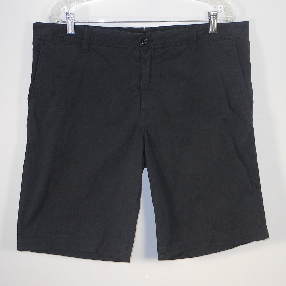 J Lindeberg men's casual short